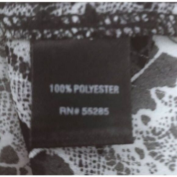 EXPRESS BLACK & WHITE ASYMMETRICAL HEM EMBELLISHED SHEER CAMI SZ.S EUC. - Picture 7 of 8